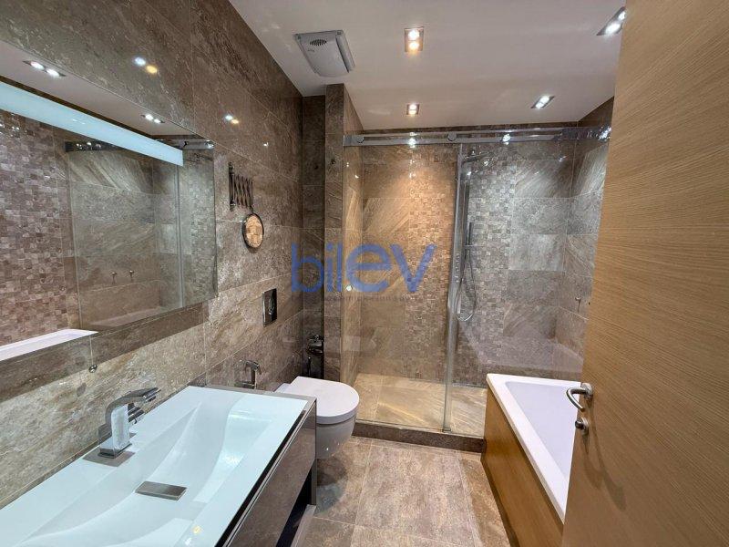 Aylıq Kirayə 3 otaqlı Yeni Tikili bina evi  160m², Bakı