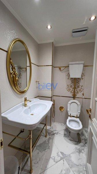 Aylıq Kirayə 3 otaqlı Yeni Tikili bina evi  160m², Bakı