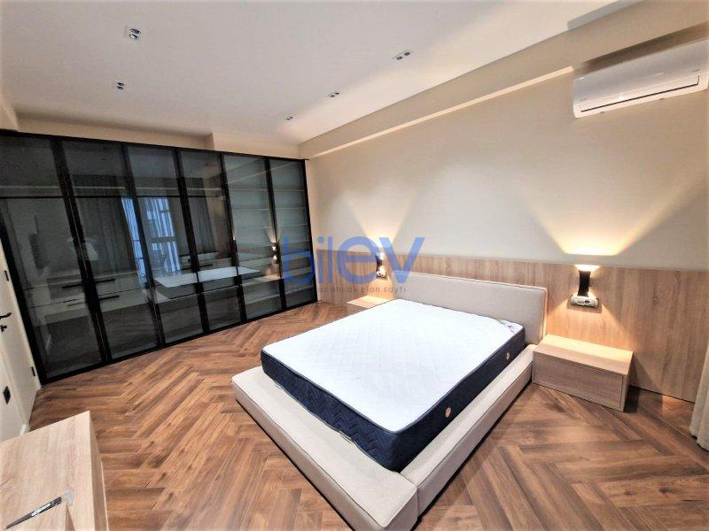 Aylıq Kirayə 3 otaqlı Yeni Tikili bina evi  160m², Bakı