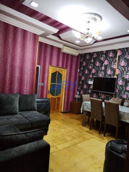 Satılır 3 otaqlı Həyət evi  30m², Gəncə