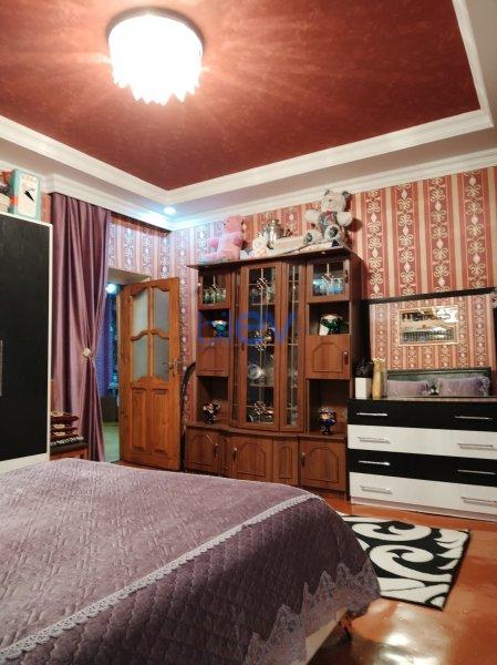 Satılır 3 otaqlı Həyət evi  30m², Gəncə