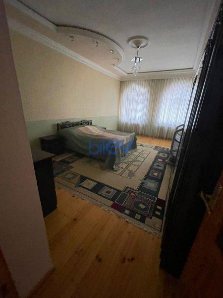 Satış 8 otaqlı Həyət evi  300m², Şəki