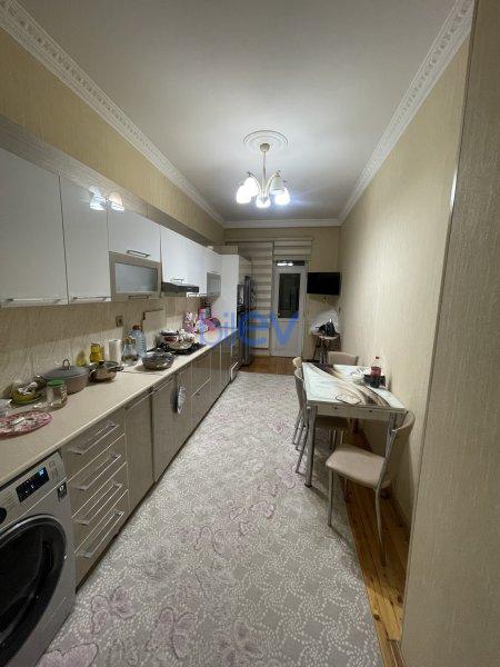 Satılır 2 otaqlı Yeni Tikili  88m², Bakı