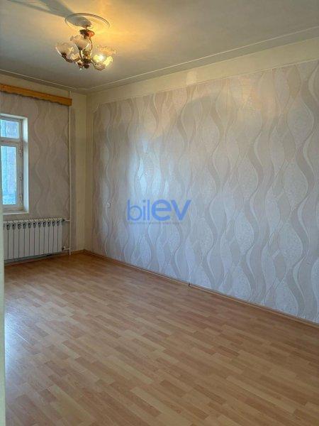 Kirayə (aylıq) 3 otaqlı Köhnə Tikili  80m², Bakı