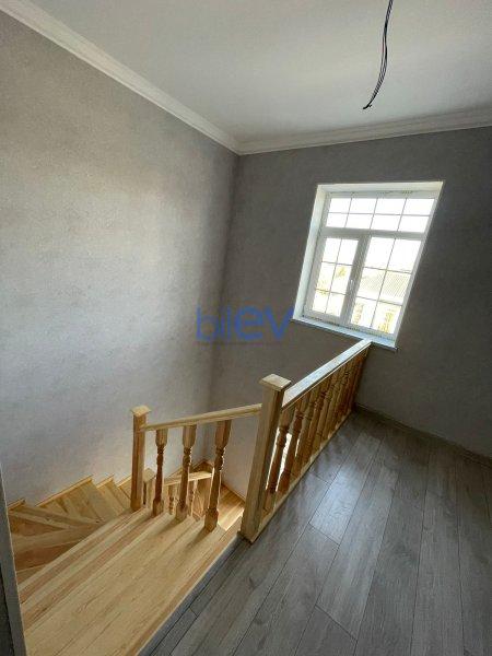 Satılır 4 otaqlı Həyət evi  180m², Bakı
