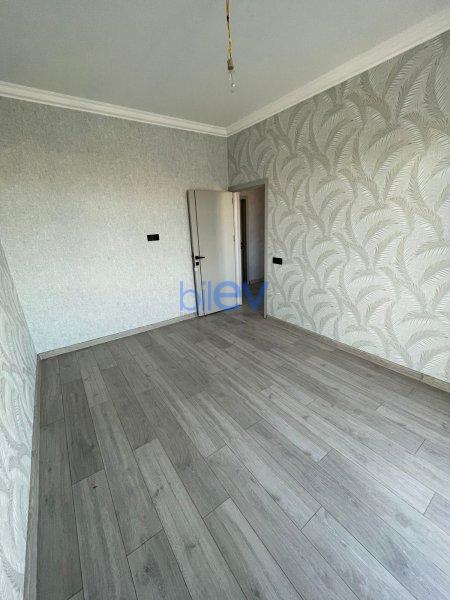 Satılır 4 otaqlı Həyət evi  180m², Bakı