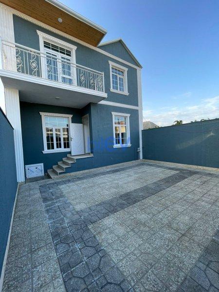 Satılır 4 otaqlı Həyət evi  180m², Bakı