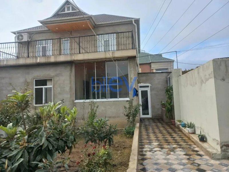 Satılır 4 otaqlı Həyət evi  170m², Bakı
