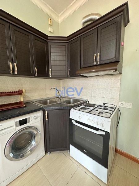 Kirayə (aylıq) 3 otaqlı Yeni Tikili  81m², Bakı