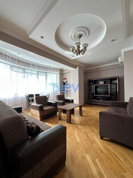 Kirayə (aylıq) 3 otaqlı Yeni Tikili  81m², Bakı