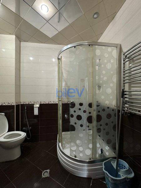 Kirayə (aylıq) 3 otaqlı Yeni Tikili  81m², Bakı