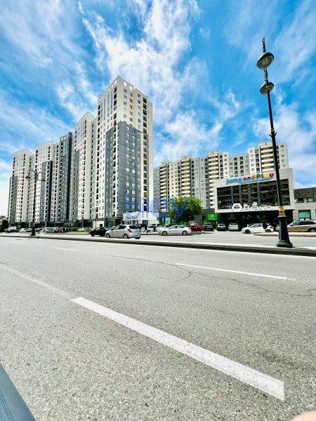 Satılır 3 otaqlı Yeni Tikili  78m², Bakı