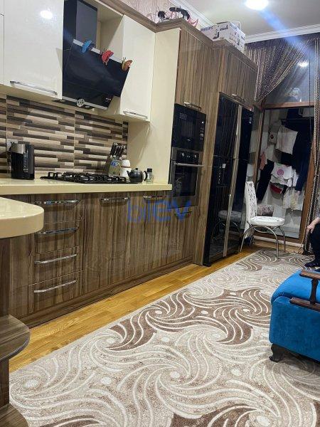 Satılır 3 otaqlı Yeni Tikili  105m², Bakı