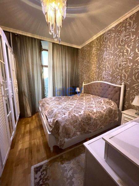 Satılır 3 otaqlı Yeni Tikili  105m², Bakı