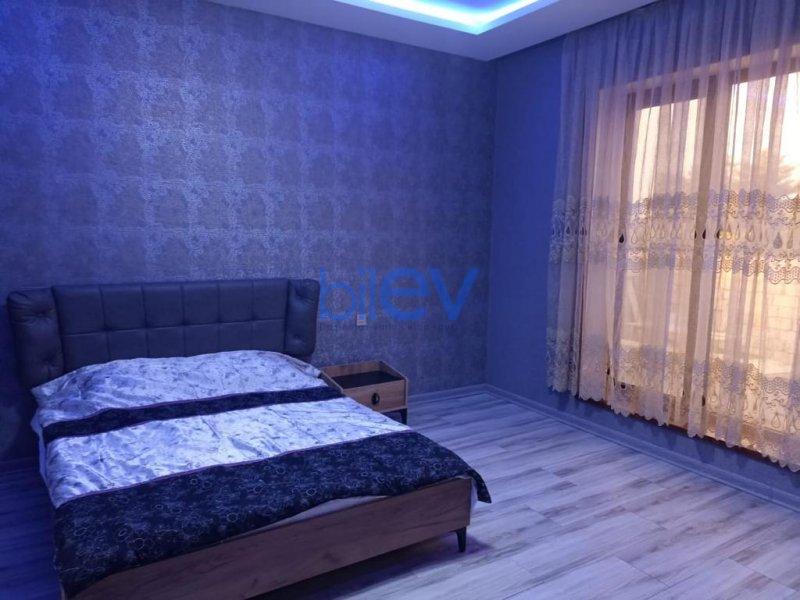 Günlük Kirayə 4 otaqlı Bağ evi  120m², Bakı