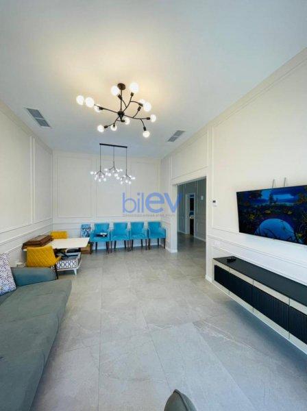 Kirayə (günlük) 3 otaqlı Bağ evi  130m², Bakı