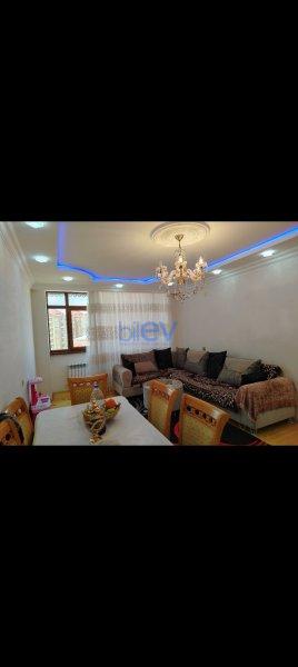 Satılır 3 otaqlı Köhnə Tikili  60m², Gəncə