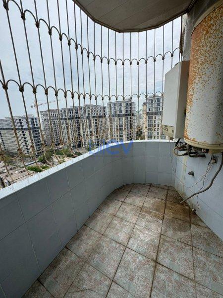 Kirayə (aylıq) 3 otaqlı Yeni Tikili  150m², Bakı