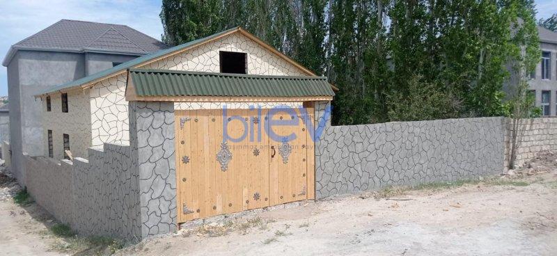 Satılır 4 otaqlı Həyət evi  2m², Bakı