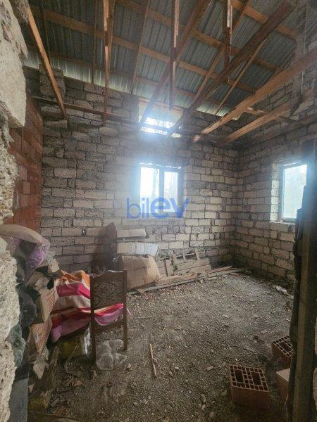 Satılır 4 otaqlı Həyət evi  2m², Bakı