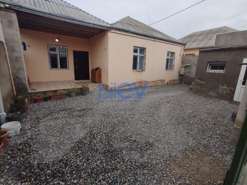 Satılır 5 otaqlı Həyət evi  140m², Bakı