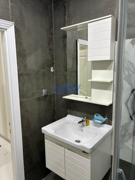 Kirayə (aylıq) 3 otaqlı Yeni Tikili  105m², Bakı