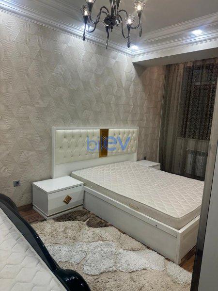 Kirayə (aylıq) 2 otaqlı Yeni Tikili  70m², Bakı