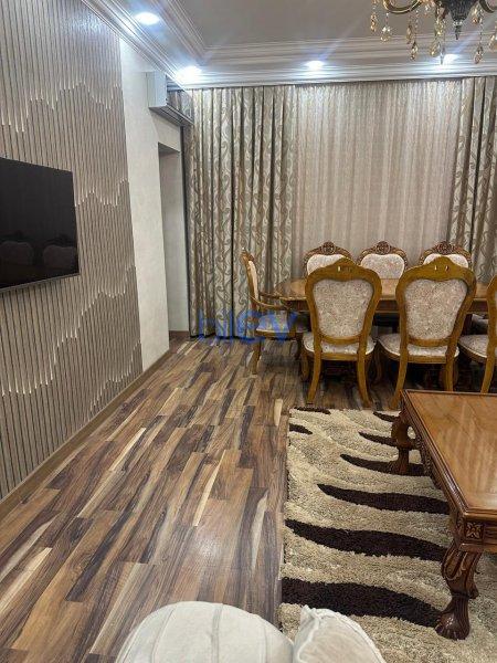 Kirayə (aylıq) 2 otaqlı Yeni Tikili  70m², Bakı
