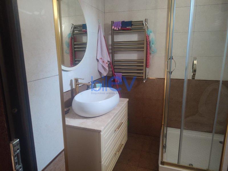 Satılır 6 otaqlı Həyət evi  160m², Bakı