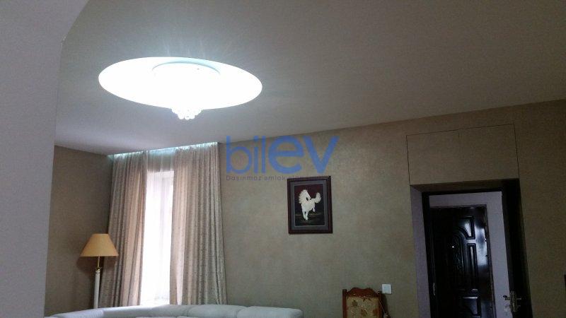 Satılır 6 otaqlı Həyət evi  160m², Bakı