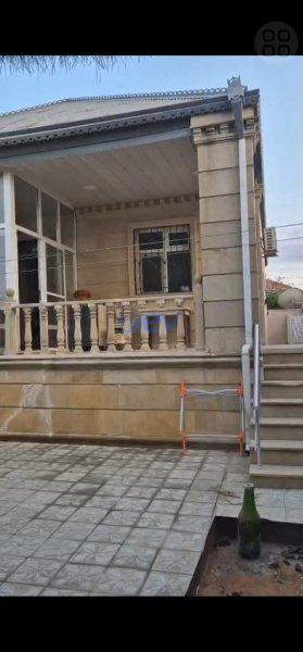 Satılır 3 otaqlı Həyət evi  270m², Bakı