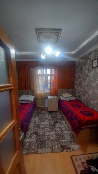 Satış 2 otaqlı Köhnə Tikili bina evi  49m², Bakı