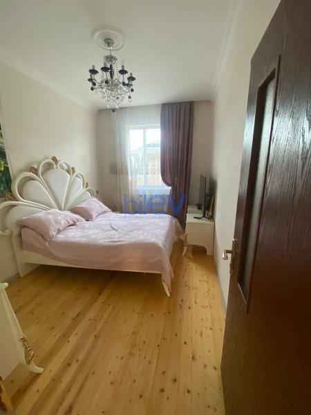 Satılır 4 otaqlı Həyət evi  240m², Bakı