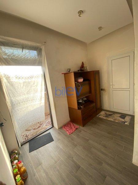 Satılır 4 otaqlı Həyət evi  240m², Bakı