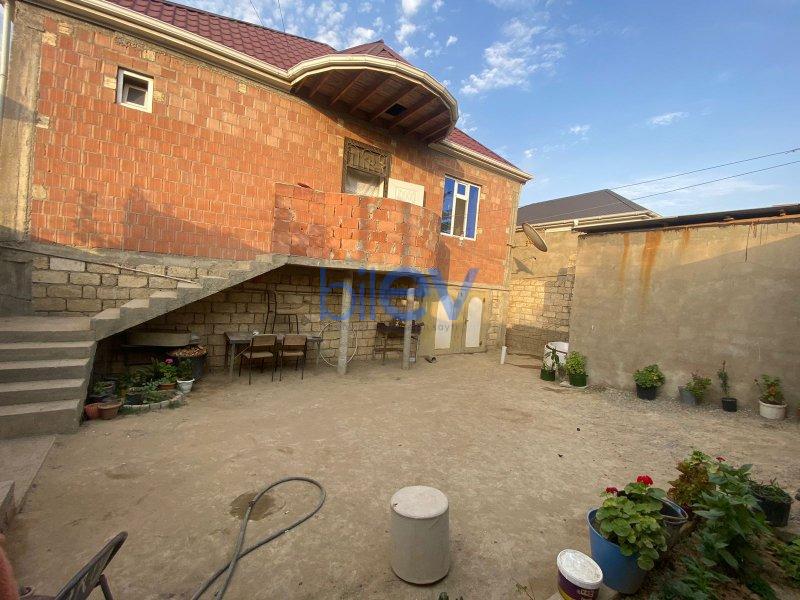 Satılır 4 otaqlı Həyət evi  240m², Bakı