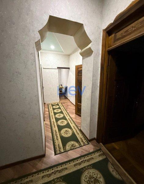 Kirayə (aylıq) 3 otaqlı Köhnə Tikili  100m², Bakı