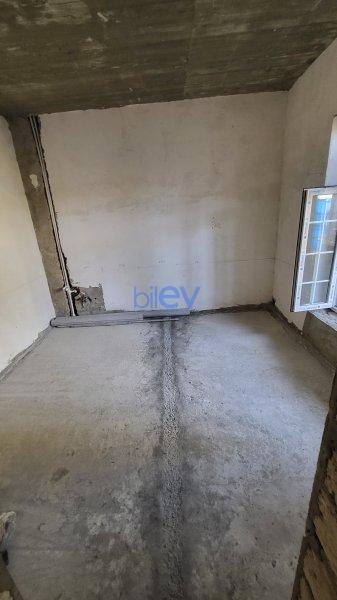 Satılır 5 otaqlı Həyət evi  180m², Bakı