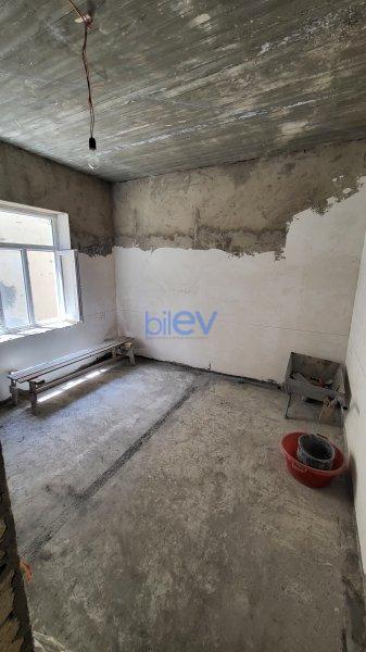 Satılır 5 otaqlı Həyət evi  180m², Bakı