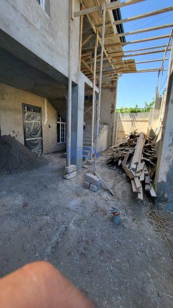 Satılır 5 otaqlı Həyət evi  180m², Bakı