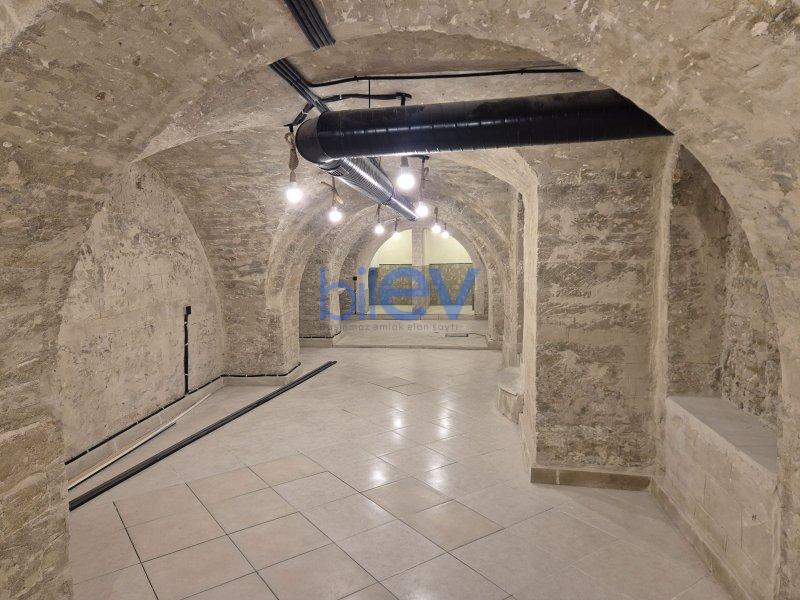 Kirayə (aylıq) 1 otaqlı Obyekt  100m², Bakı