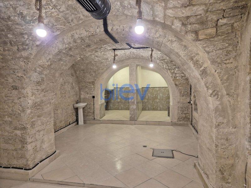 Kirayə (aylıq) 1 otaqlı Obyekt  100m², Bakı