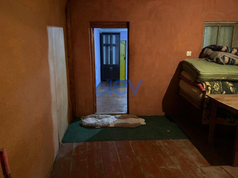 Satılır 6 otaqlı Həyət evi  200m², Bakı