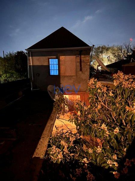 Satılır 6 otaqlı Həyət evi  200m², Bakı