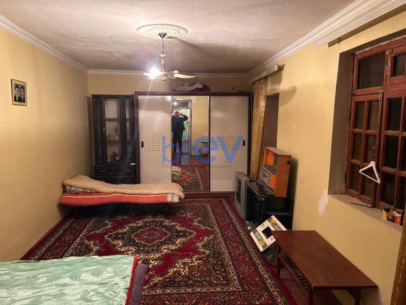 Satılır 6 otaqlı Həyət evi  200m², Bakı