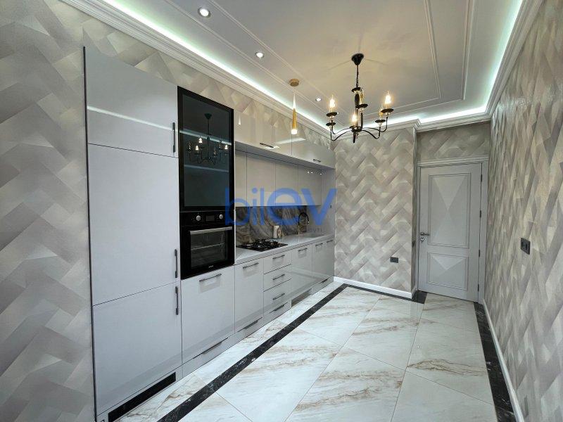 Satılır 3 otaqlı Yeni Tikili  115m², Bakı