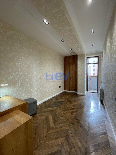 Satılır 3 otaqlı Yeni Tikili  115m², Bakı