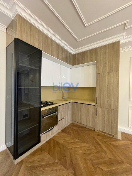 Satılır 3 otaqlı Yeni Tikili  108m², Bakı