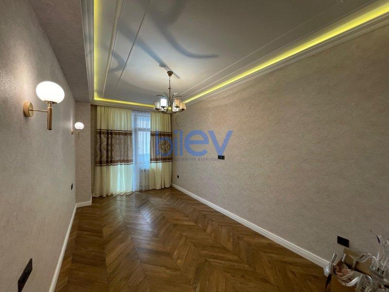 Satılır 3 otaqlı Yeni Tikili  108m², Bakı