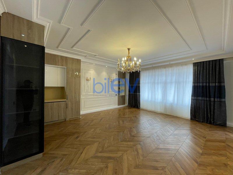 Satılır 3 otaqlı Yeni Tikili  108m², Bakı