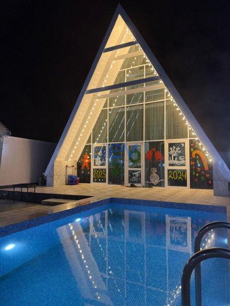 Kirayə (günlük) 3 otaqlı Bağ evi  200m², Bakı